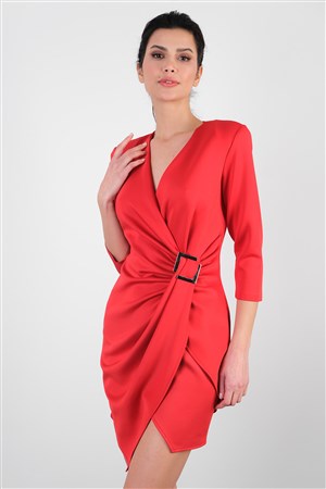 Clarabella Kruvaze Yaka Toka Detaylı Asimetrik Elbise Kırmızı